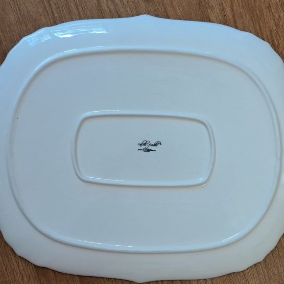 Caldo-Freddo Dreamer Green 16" Oval Serving Platter. - Picture 5 of 6